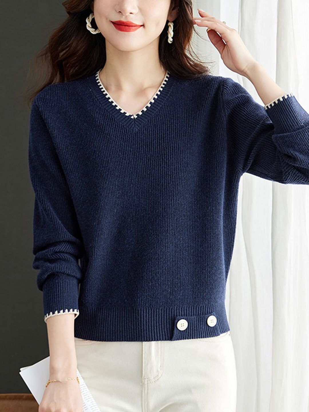 Isabella V-Neck Solid Color Knitted Sweater