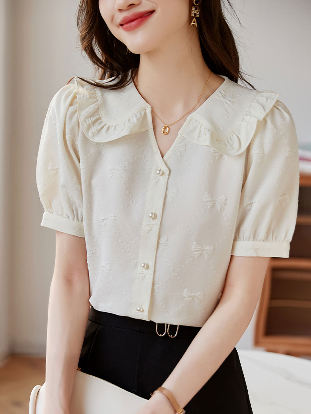 Emily Retro V-Neck Puff Sleeve Bow Embroidered Top