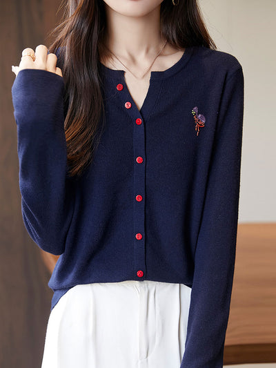 Grace Loose V-Neck Embroidered Knitted Cardigan