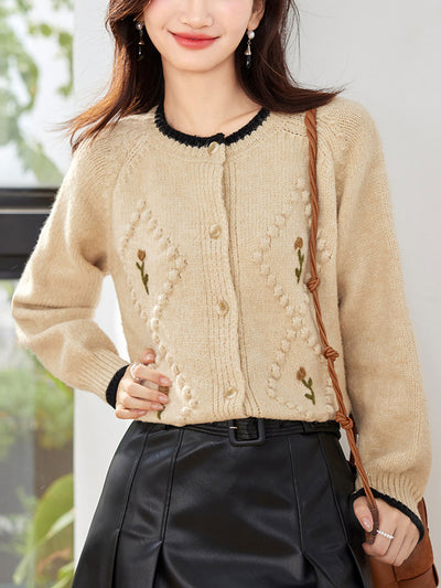 Sophie Loose Crew Neck Embroidered Flower Knitted Cardigan