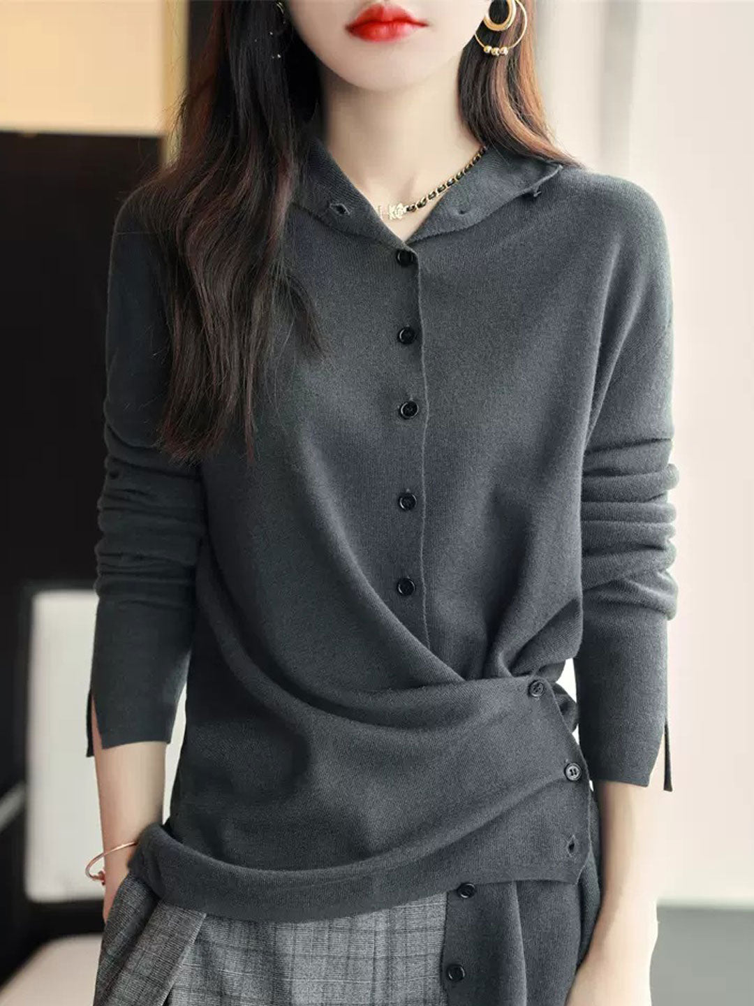 Gabrielle Classic Crew Neck Knitted Cardigan