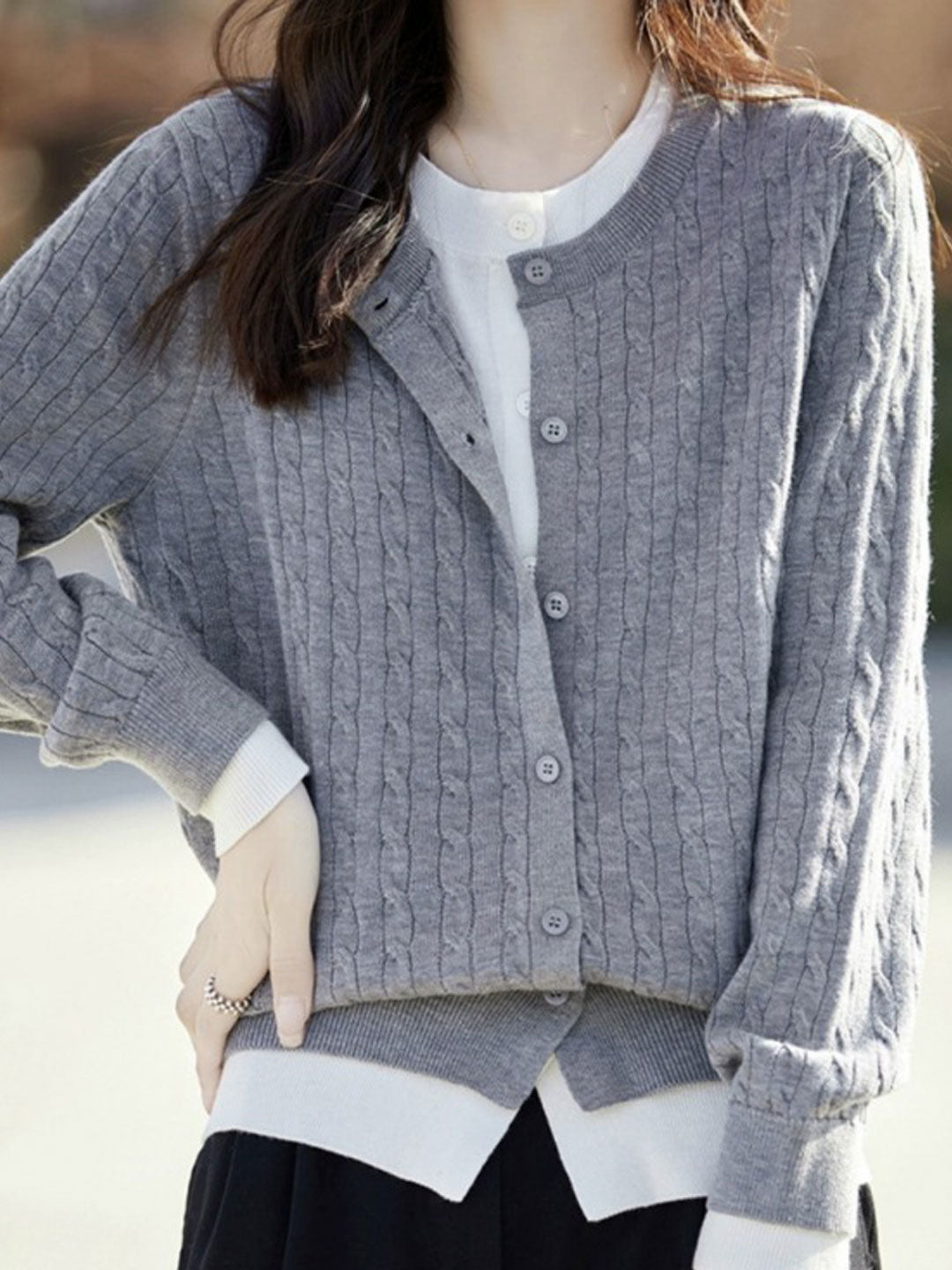 Mia Classic Crew Neck Colorblock Knitted Cardigan