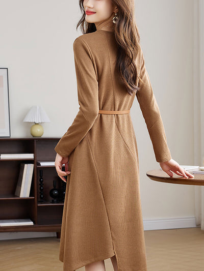 Zoe Classic Crew Neck Solid Color Dress