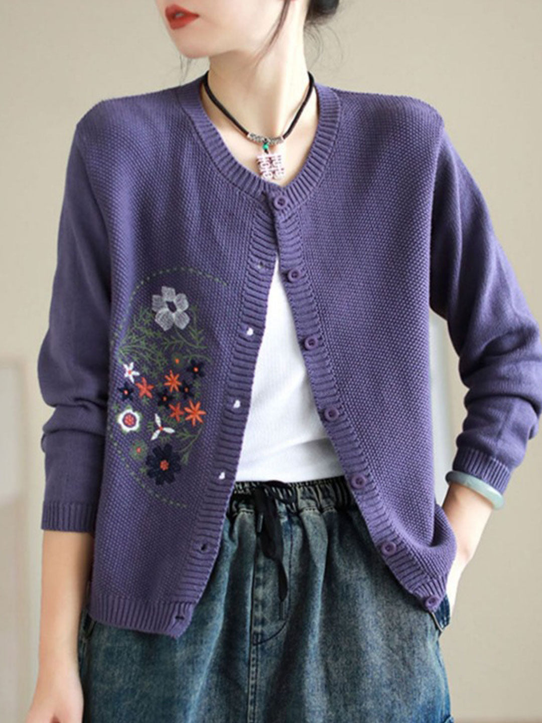 Brianna Retro Crew Neck Embroidered Knitted Cardigan