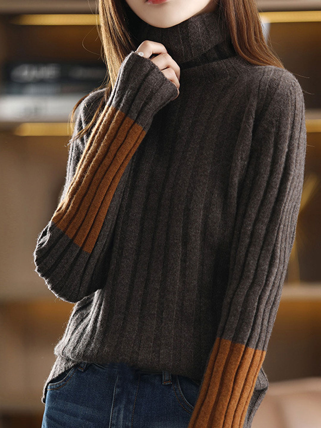 Payton Classic Turtleneck Color-Blocked Knitted Sweater