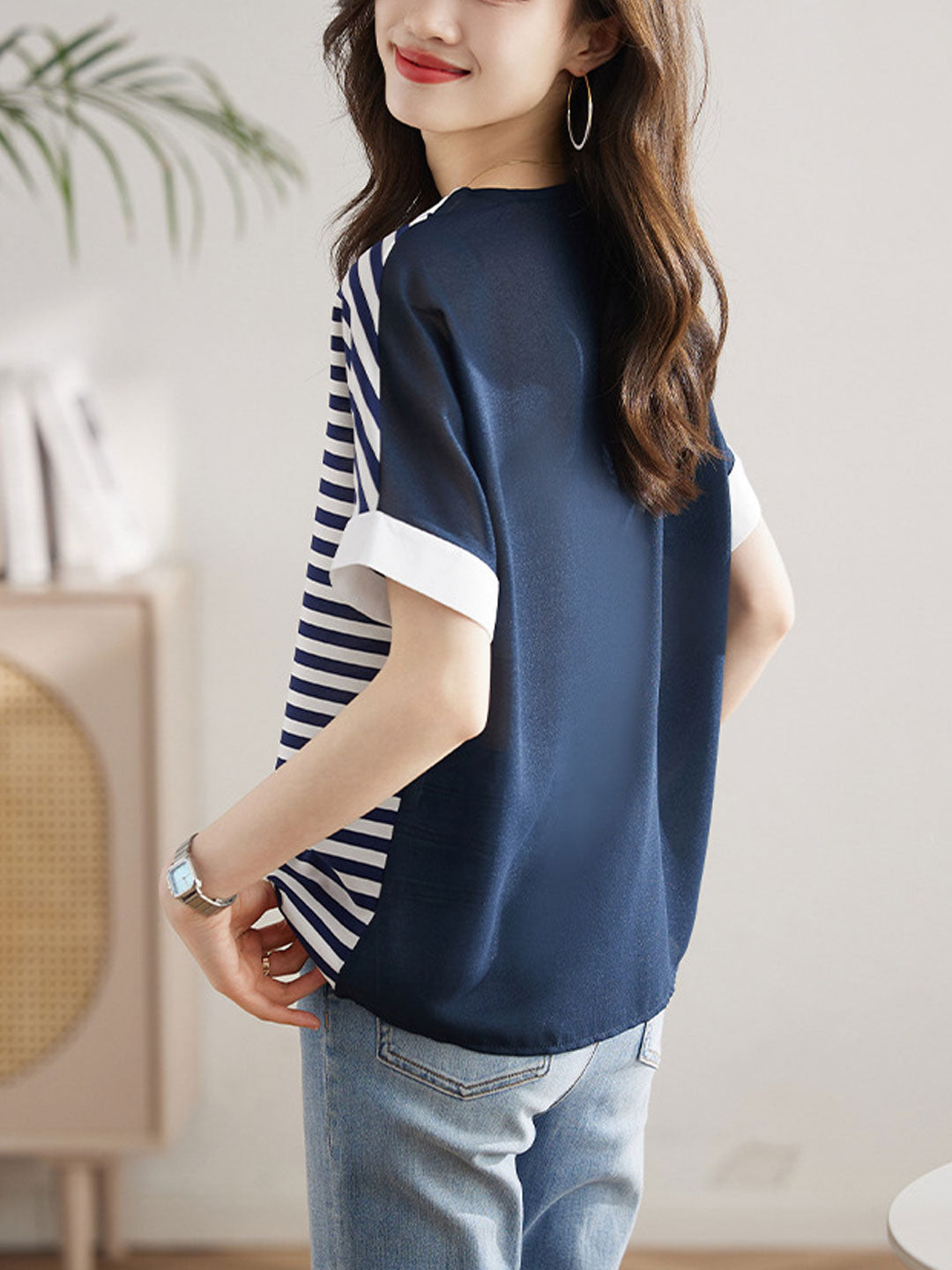 Brianna Loose Doll Collar Contrasted Chiffon Top