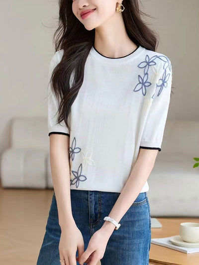 Grace Vintage Crew Neck Embroidered Top