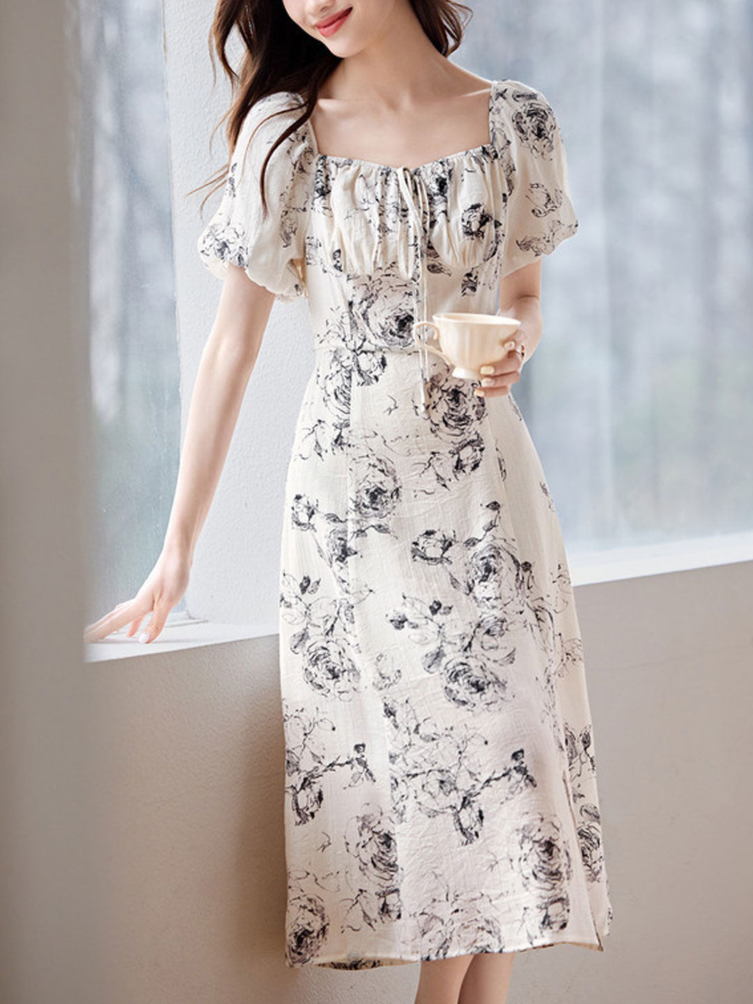 Selina Classic Square Neck Puff Sleeve Floral Dress