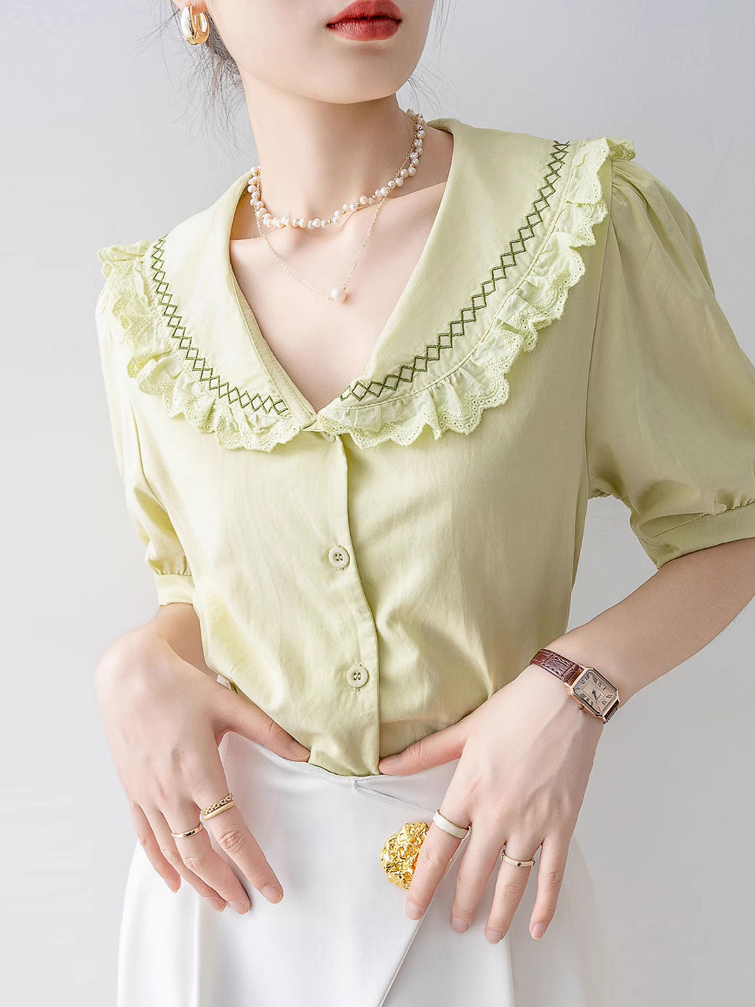 Katelyn Vintage Doll Collar Embroidered Lace Top-Apricot