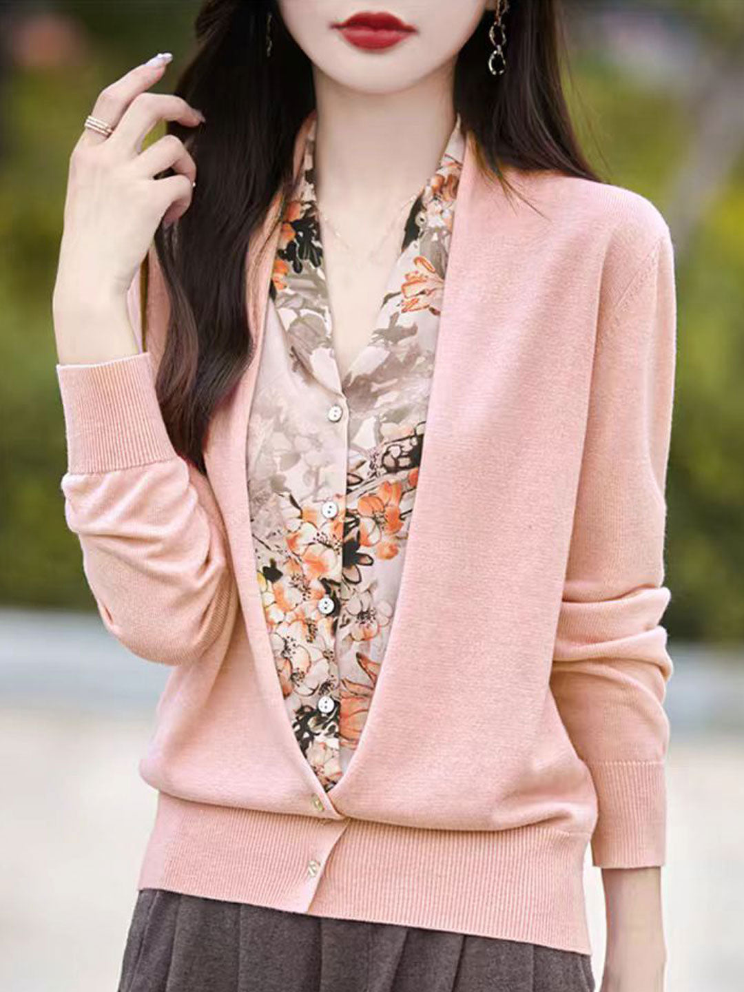 Sophie Casual V-Neck Printed Knitted Cardigan