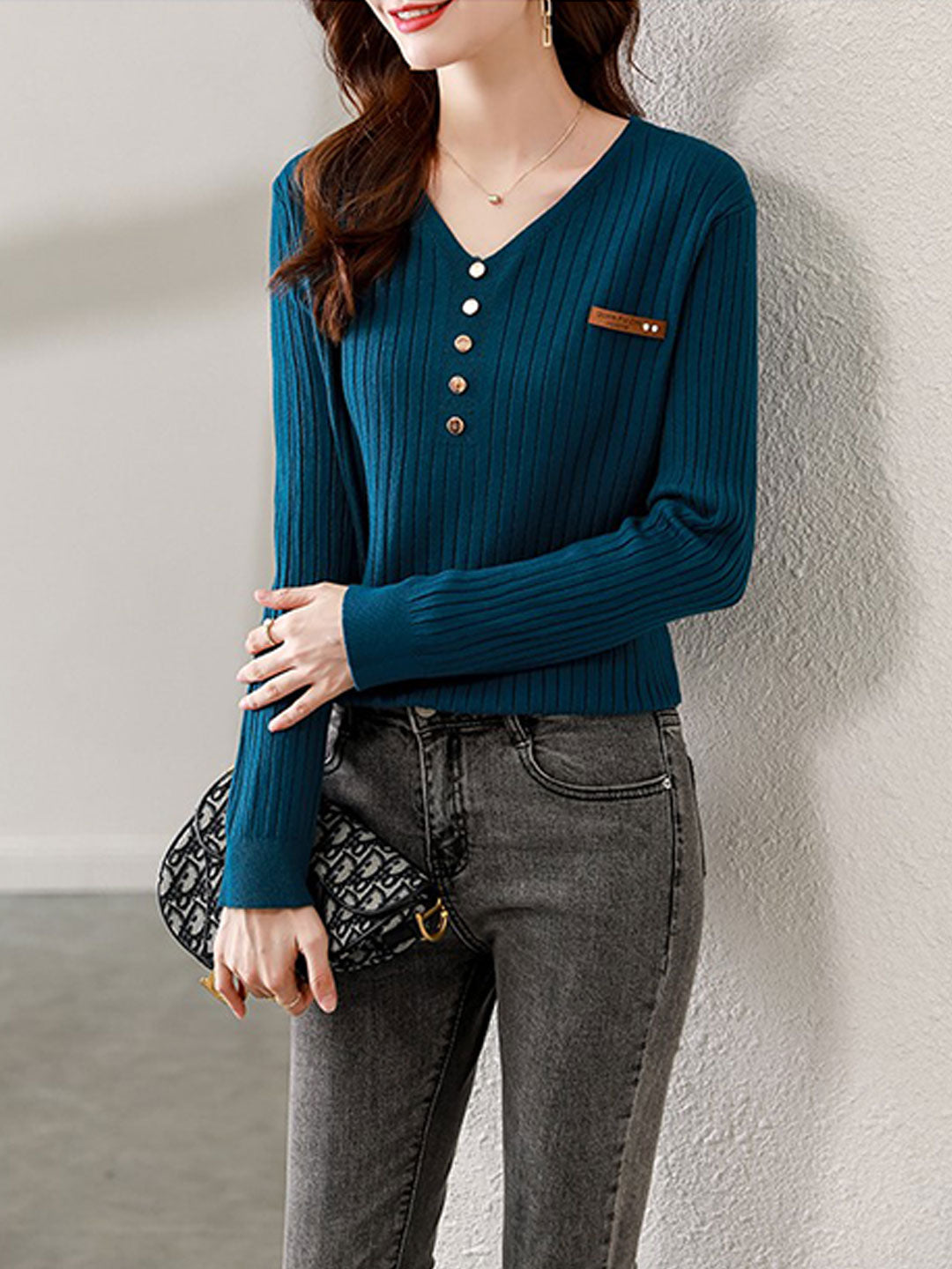 Hannah Vintage V-Neck Chain Knitted Top