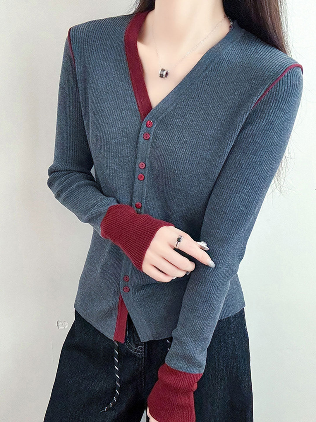 Bailey Classic V-Neck Colorblock Knitted Cardigan